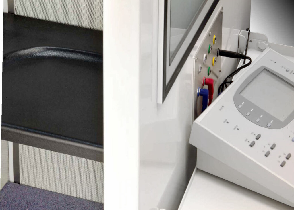 Standard-Audiology-Room-Brochure-pannello precablato