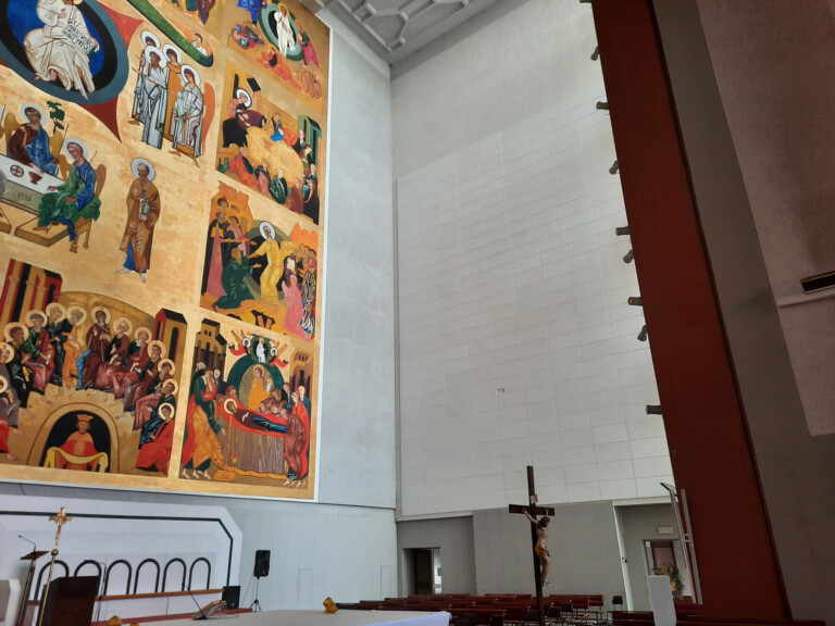 WHITE-STAR—parete-Chiesa2