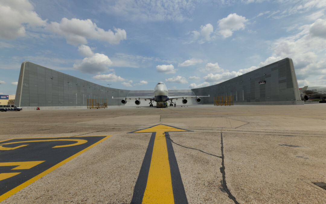 Recintos y barreras para pruebas de motores en tierra